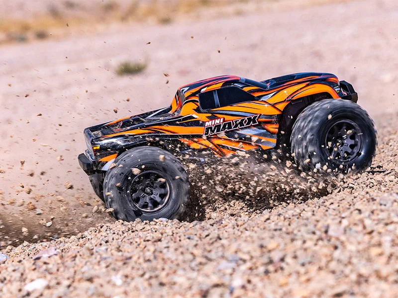 Traxxas Mini Maxx BL-2S - 107154-1 - Image 5